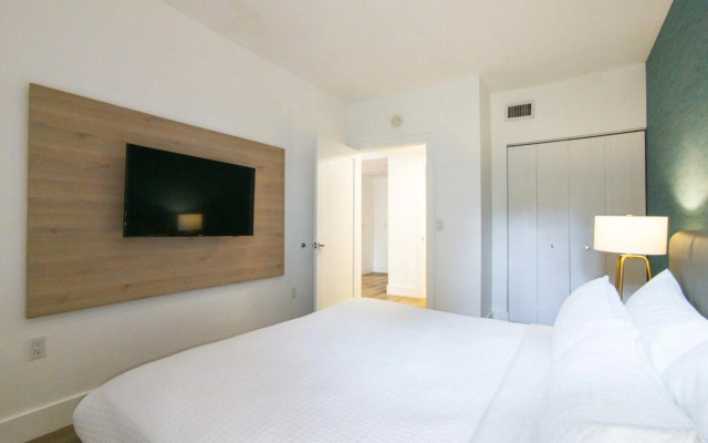 Bentley Hotel South Beach