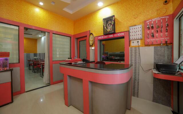 SPOT ON 46669 Hotel Ramgiri