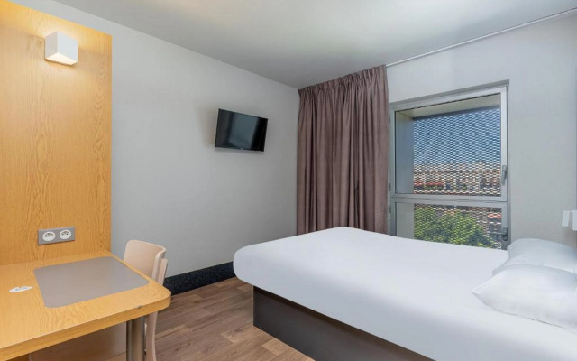B&B HOTEL Marseille Euromed