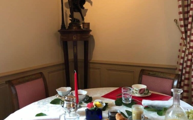 Chateau De Lourdes Cancale St Malo