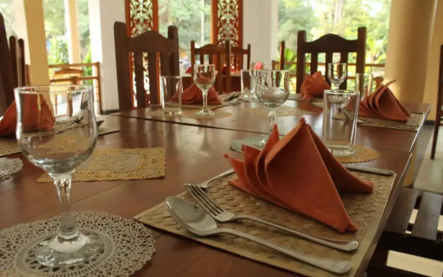 New Sigiri Resort & Restaurant
