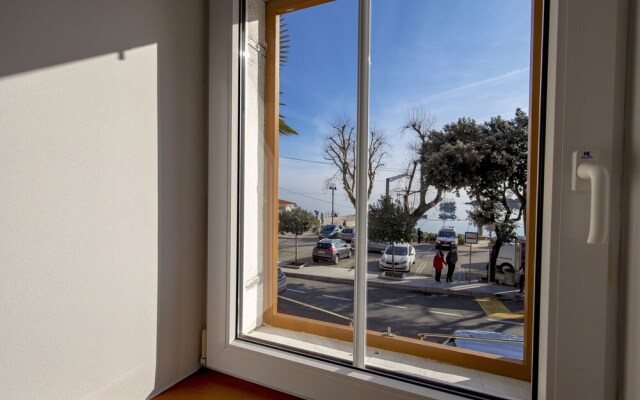 Beautiful Apartment House On The Seaside