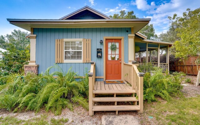 Lake Wales Vacation Rental w/ Screened-in Porch!