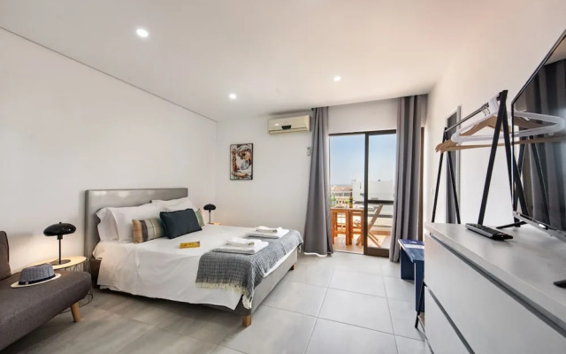 Ria Moments Apartment