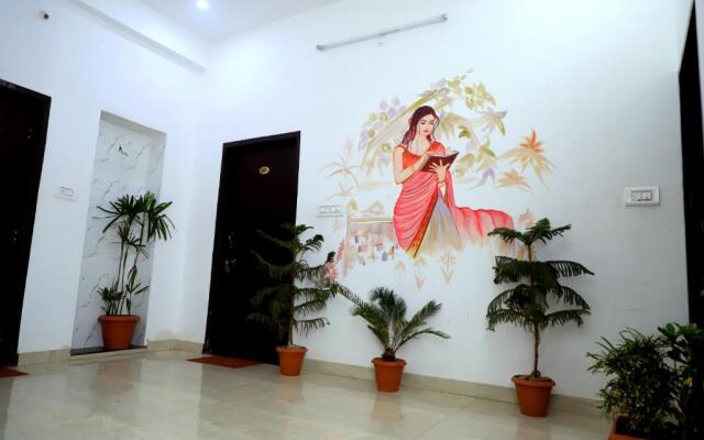 Hotel Golden Bird
