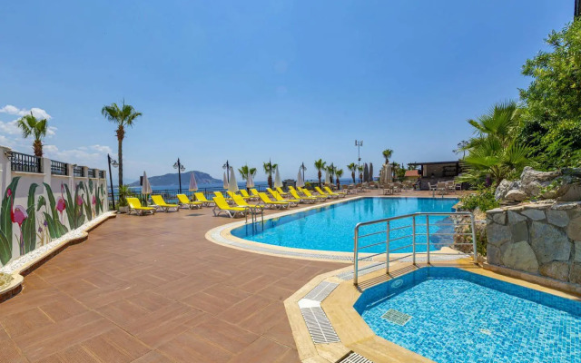 Illusion Beach Club Hotel +16 Only Adult