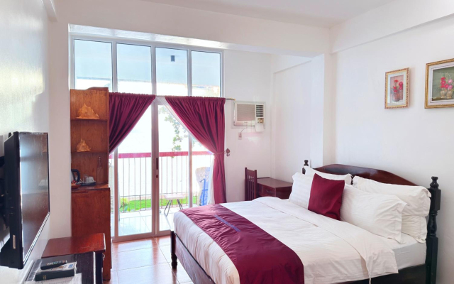 Doublegem Beach Resort and Hotel