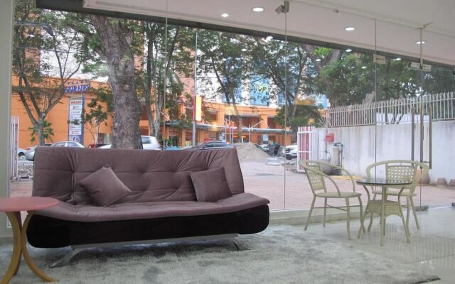gurney Budget Inn