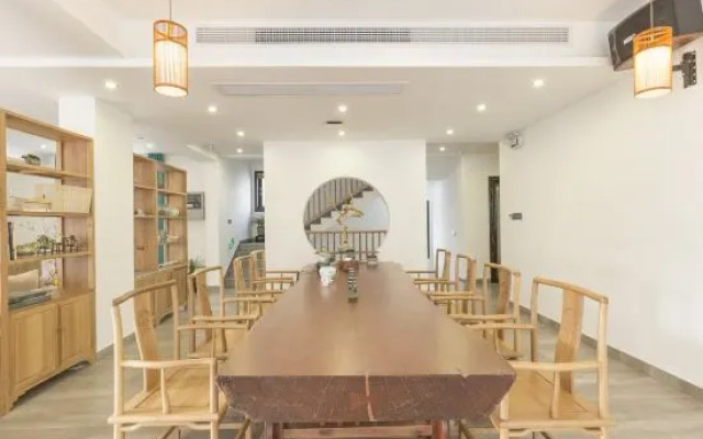 Yueshang Moon Bay Wetland Hostel