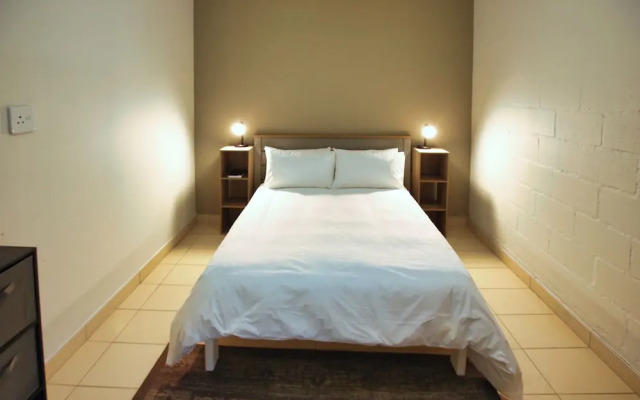 Klopdisselboom Langebaan 10-sleeper