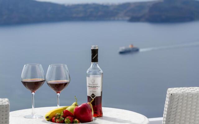 Santorini View Studios-Adults Only