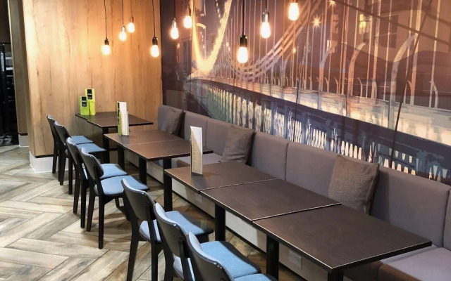 Hampton by Hilton Bristol Airport