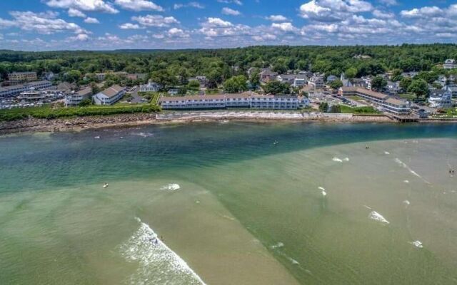 The Sparhawk Oceanfront Resort