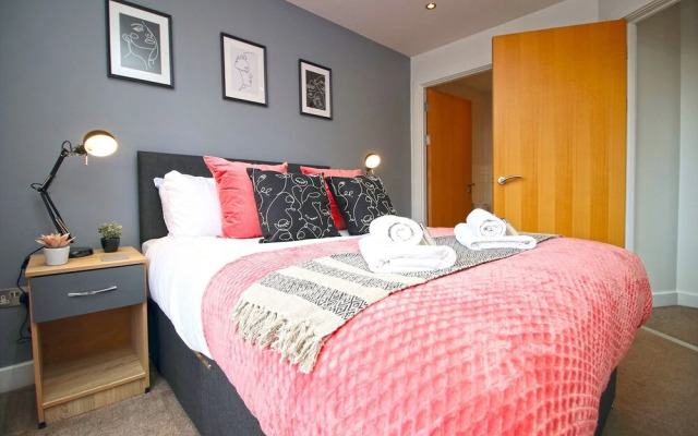 Bristol City Centre - 2 Bedroom Apartment - Marsh House