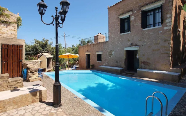 Villa Laina