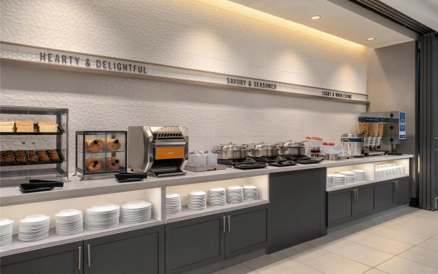Home2 Suites By Hilton Burlington, Nj
