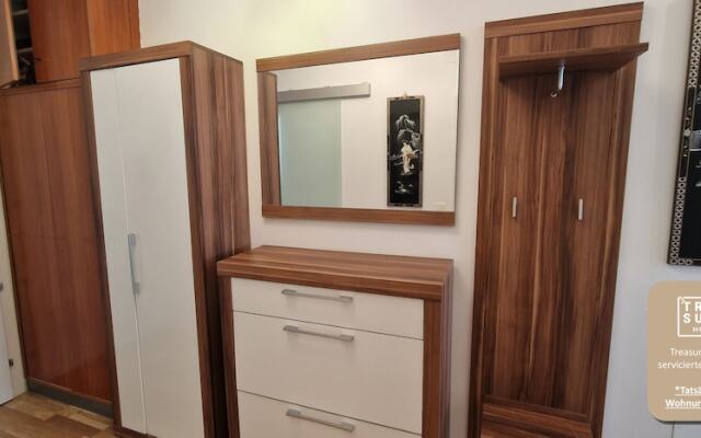 Exclusive serviced flat on Taborstraße