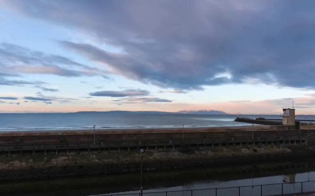 Bay View - Donnini Apartments