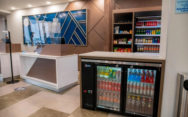 Holiday Inn Express & Suites Tijuana Otay by IHG