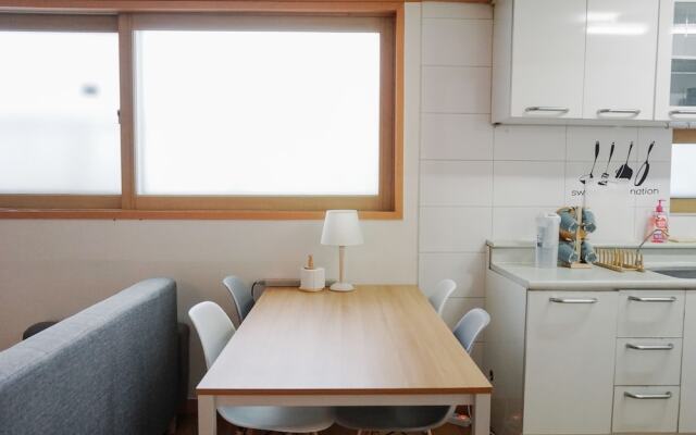 Hongdae One House Quad Room