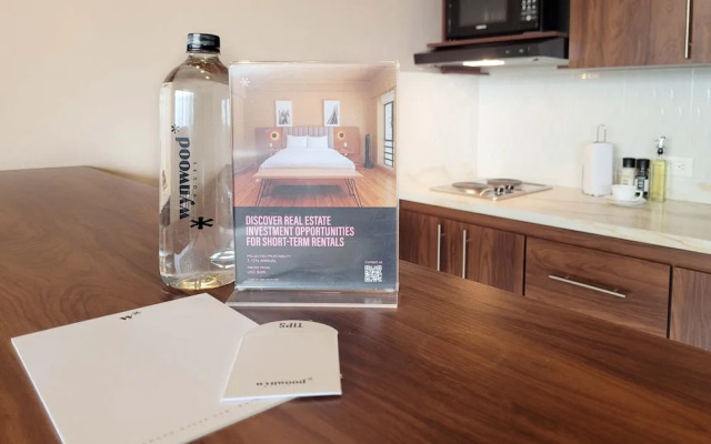 w Astonishing 3BR in Laureles