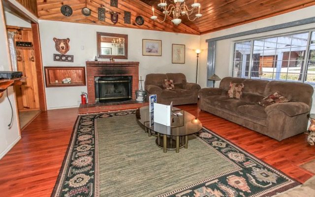 McWhinney Summit Cabin