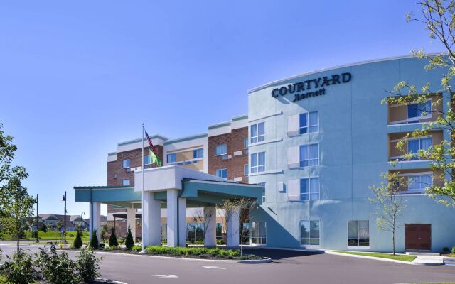 Courtyard by Marriott Columbus Grove City