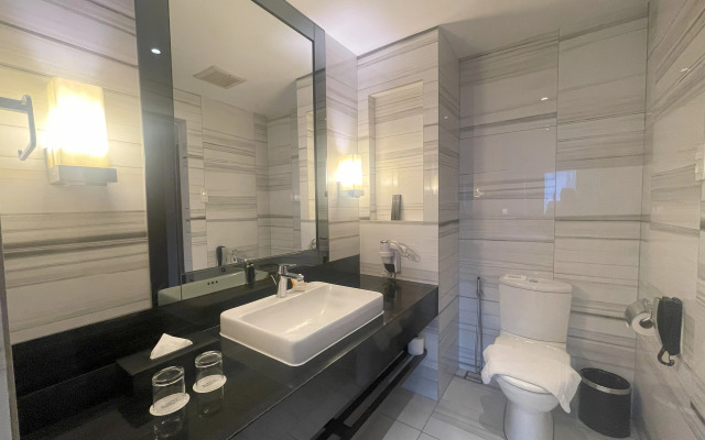 Luxent Hotel