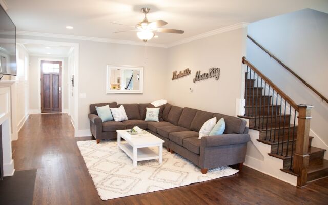 Ultra Luxurious 4BR in Nations