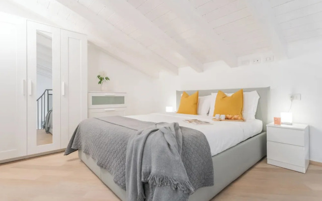 Borsieri Como Apartments with Parking