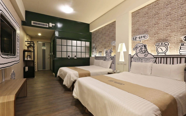 Monster Village Hotel