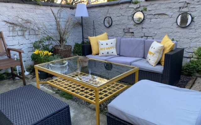 Refurbished 3 Bed House in Manchester