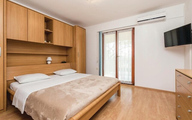 Awesome Home in Povljana With Wifi and 1 Bedrooms