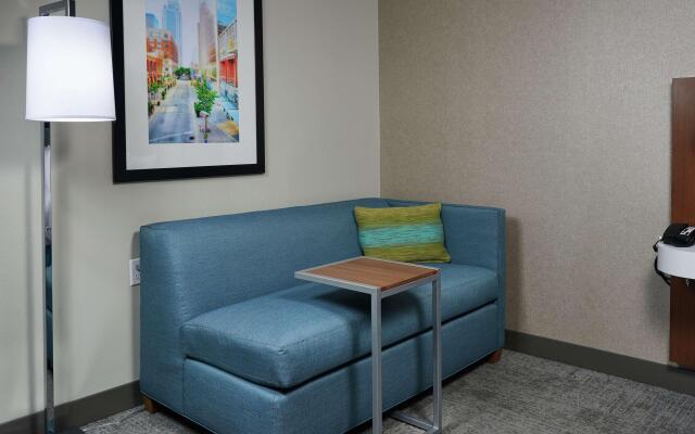 Hampton Inn Louisville I-65 @ Brooks Rd.