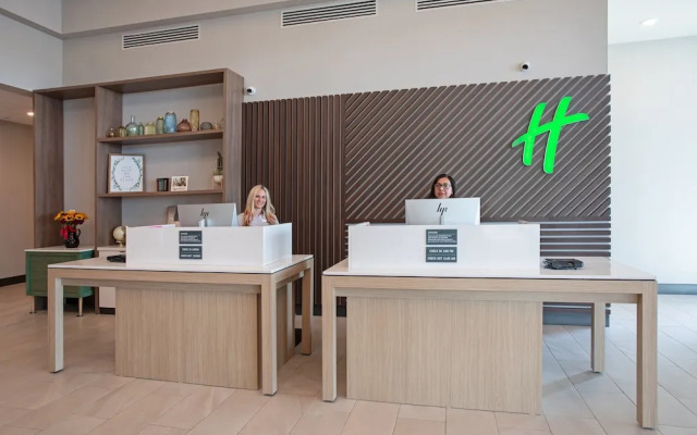 Holiday Inn Glendale - Stadium & Ent District