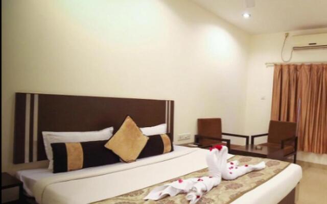 Regency Square Hotel