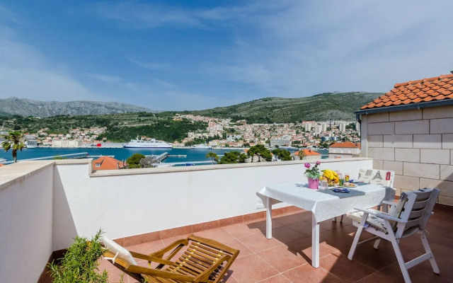 Apartment Marina View