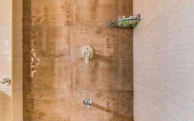 FabHotel Grand Savoury Boutique