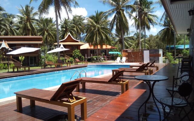 The Ford Sunset Beach Resort