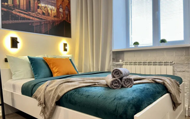 Диван и Чемодан на ул. Вокзальная магистраль, 2