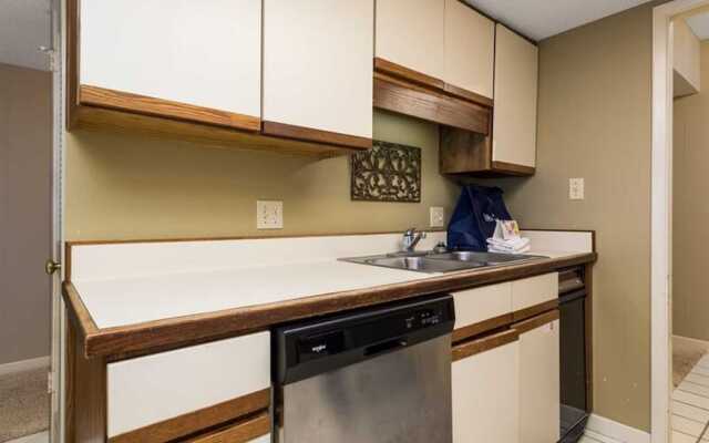 Casa Del Sol B1 by Meyer Vacation Rentals