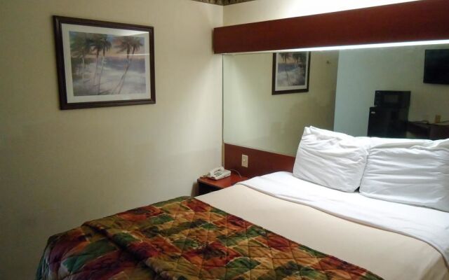 Microtel Inn and Suites Brunswick