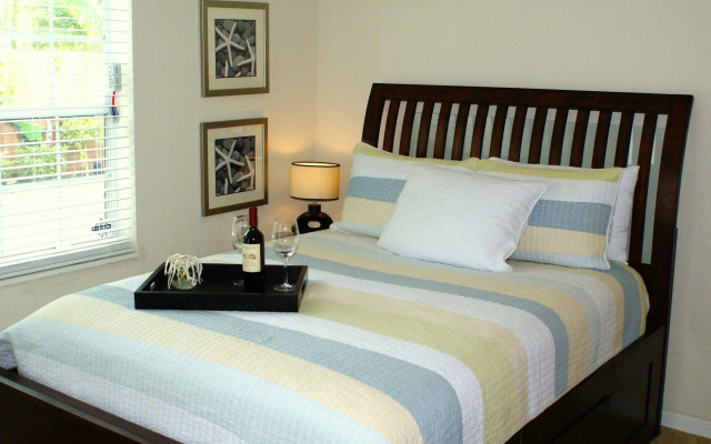 Island Sands Inn