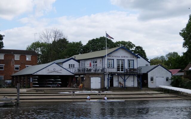 Twickenham Fraser House by Vantage Apartments