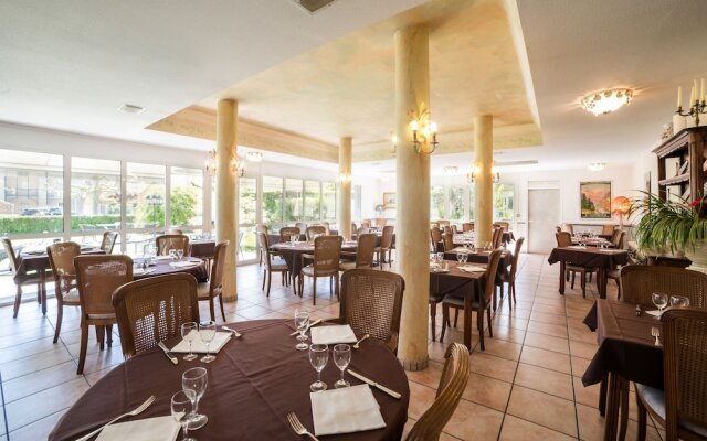 Logis Hotel les Cimes