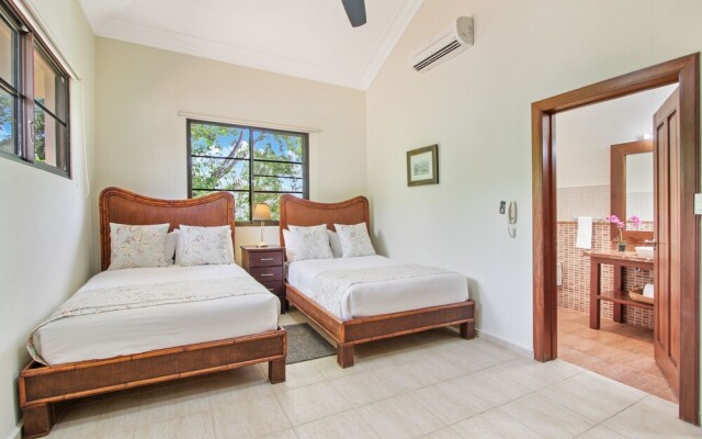 4-BR Pool Villa - Garden & Beach Access