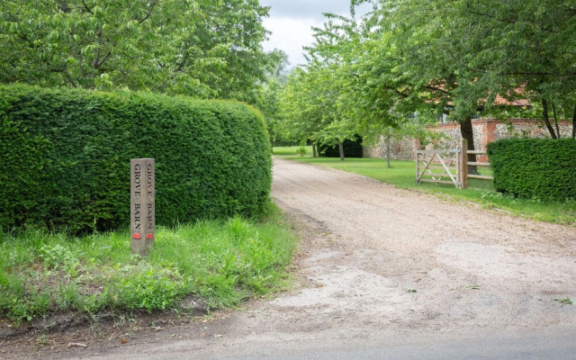 The Cart Lodge at Grove Barn