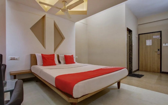 Shambhavi Hotels By OYO Rooms