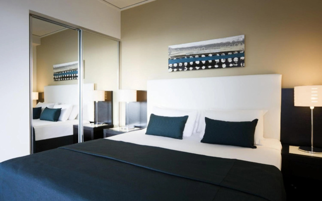 Mantra Sierra Grand – Guest Rooms – Gold Coast