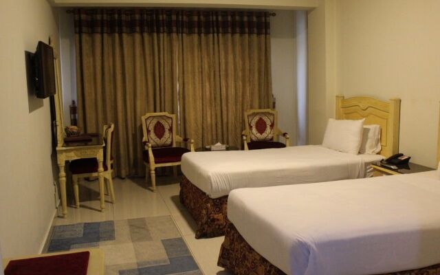 Envoy Continental Hotel, Blue Area, Islamabad